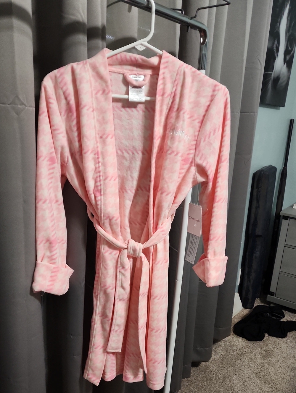 Calvin Klein Pink Plush Bathrobe with Shawl Collar